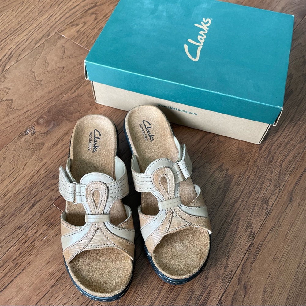 Clarks two-tone brown sandstone leather strappy tan sandals